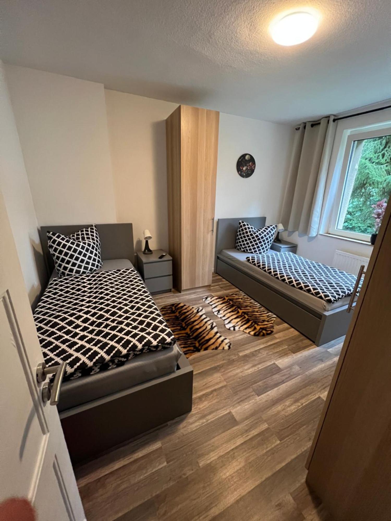 Apartments In Schoener Lage In Moenchengladbach Buitenkant foto
